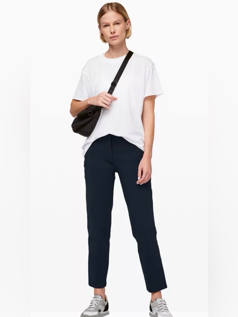 Lululemon On The Move Pant Lightweight Black Size 4